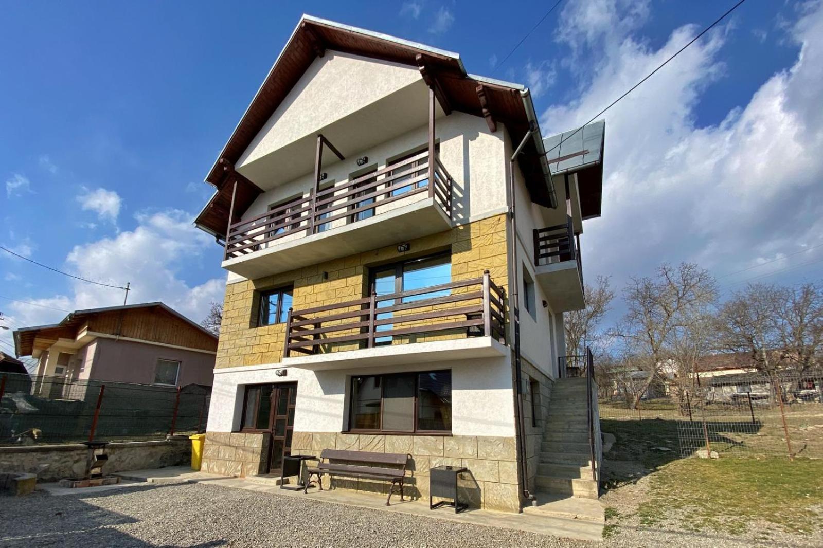 Casa Polen Comarnic Villa Exterior foto